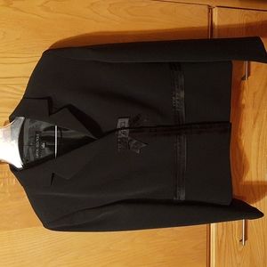 Nipon Boutique black skirt suit, size 12.